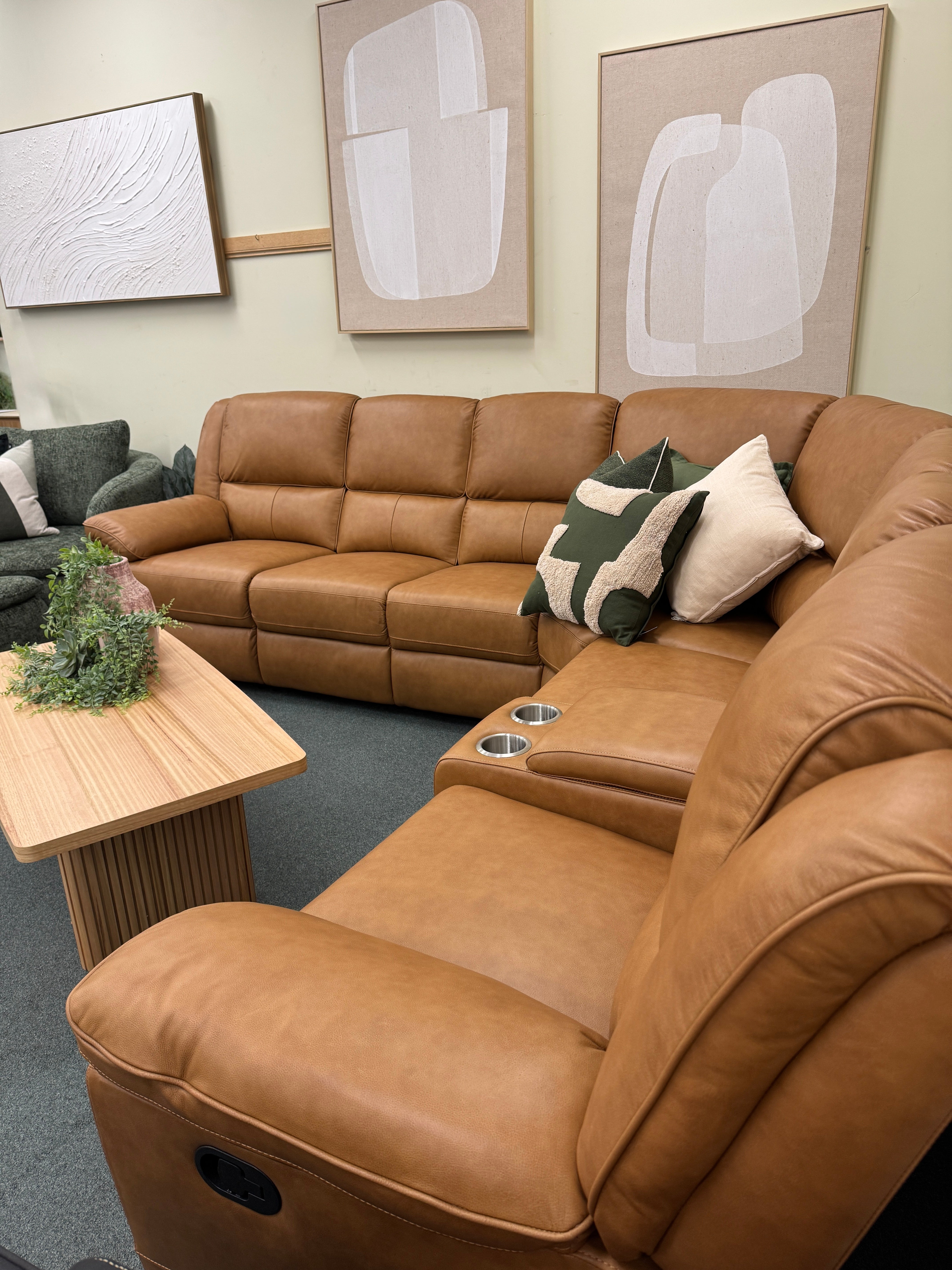 Ibis Corner Leather Suite